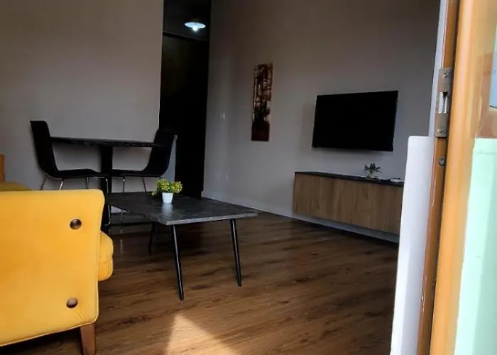 @bazaar2 Apartamento Tirana